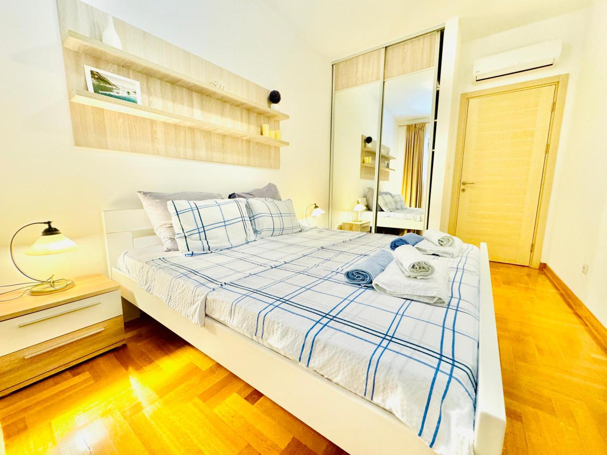 Lavender Bay Apartment C21 Donji Morinj Ngoại thất bức ảnh